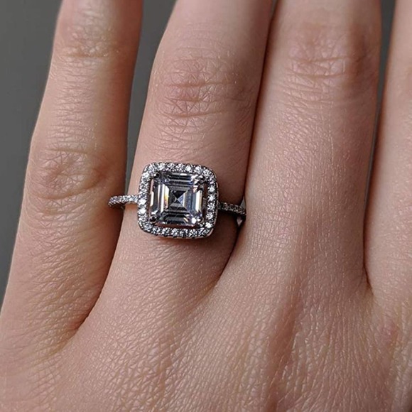 Cushion Asscher Engagement Ring in Sterling Silver and Cubic Zirconia SIZE 7 - Picture 3 of 4